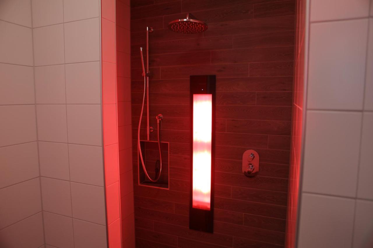 Luxe 4 Persoons Appartement In Residence Marina Kamperland 2C Kültér fotó